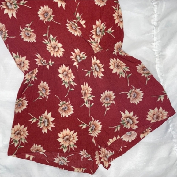 Forever 21 Long Sleeve Floral Romper Small - Picture 9 of 14